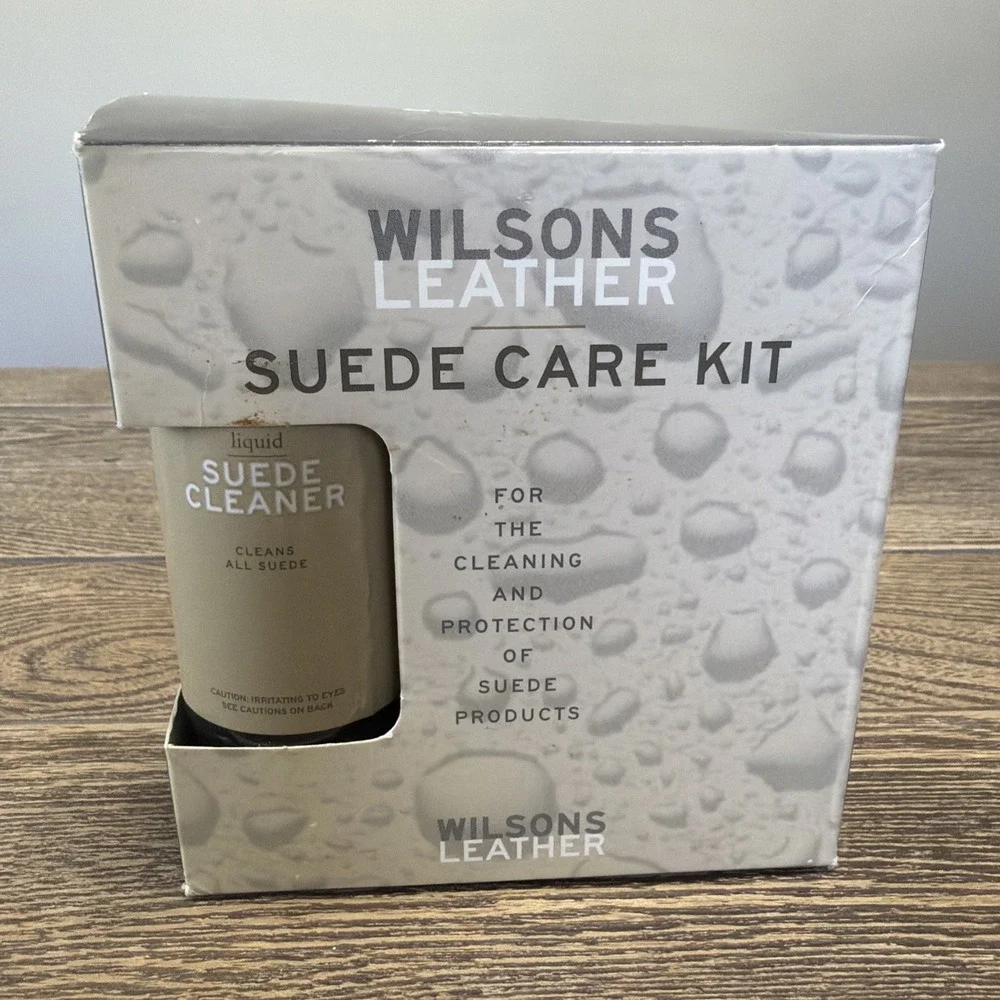 Wilson's Leather Sure Care Kit 4 Oz Brush Cleaning Sponge And Liquid Cleaner